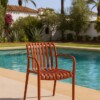 silla exterior terracota con brazos